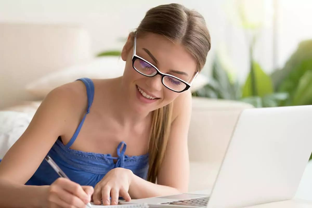 Online b2 prüfungsvorbereitung: Mit virtuellen Klassenzimmern zur interaktiven Teilnahme